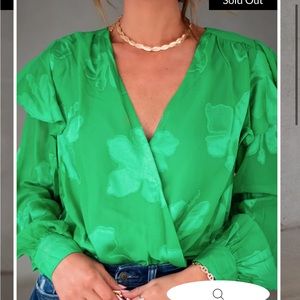 Vici tailynn green floral bodysuit nwt